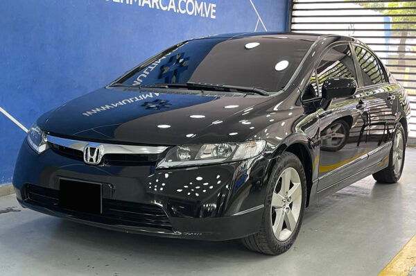 Civic - 181565KM