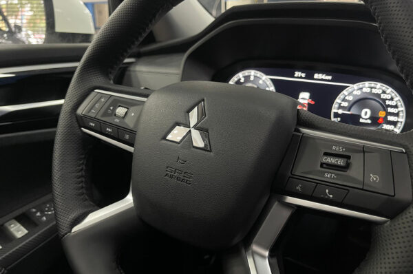 Outlander - 2755KM - Imagen 9
