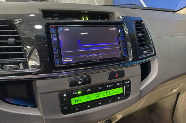Fortuner - 61119KM - Imagen 7