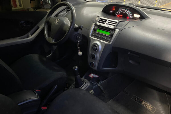 Yaris - 160359KM - Imagen 4