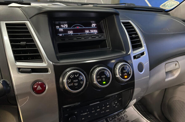 Montero - 116200KM - Imagen 7