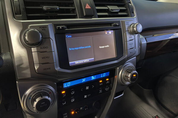 4Runner - 111072KM - Imagen 6