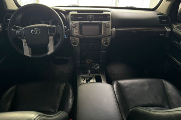 4Runner - 70755KM - Imagen 4