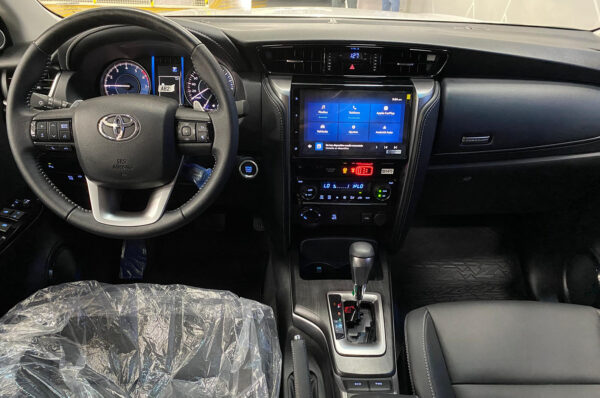 Fortuner - 127KM - Imagen 4