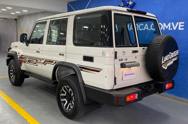 Land Cruiser - 48KM - Imagen 3