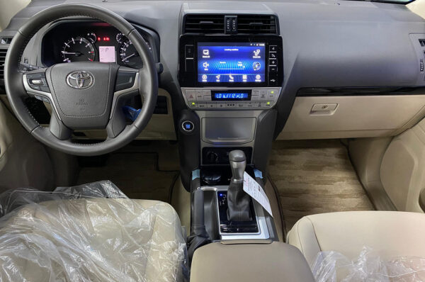 Land Cruiser - 71KM - Imagen 4