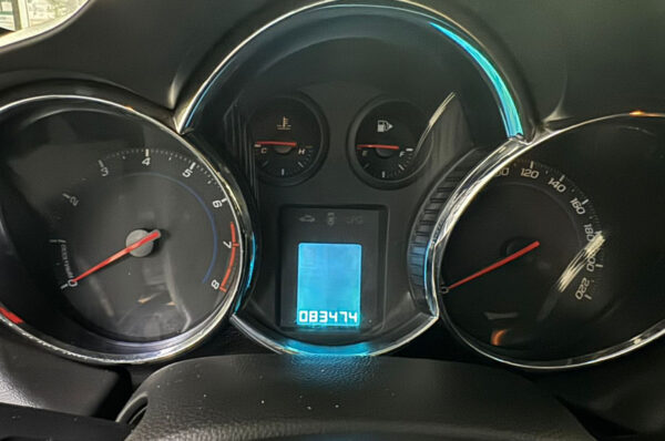 Cruze - 84000KM - Imagen 6