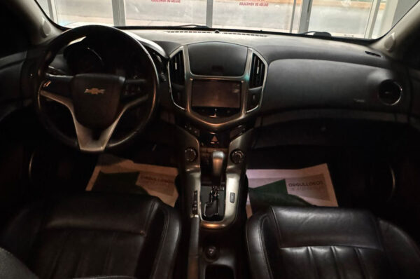 Cruze - 84000KM - Imagen 4