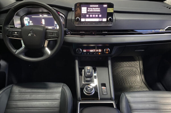 Outlander - 11938KM - Imagen 4