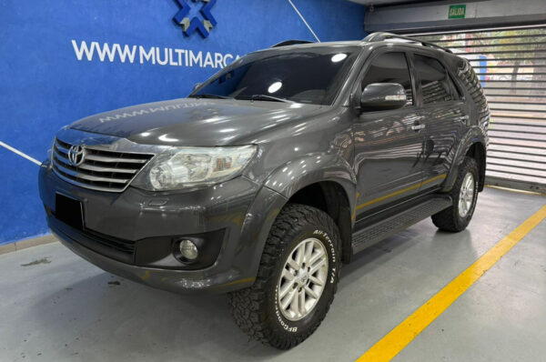 Fortuner - 123792KM