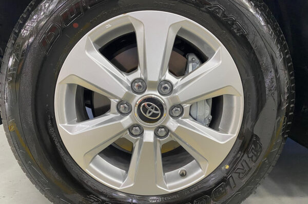 Land Cruiser - 247KM - Imagen 7