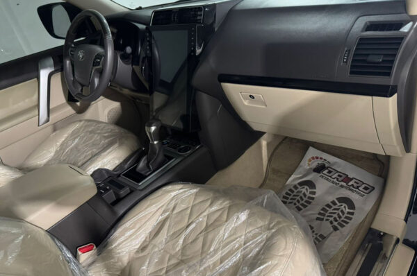 Land Cruiser - 14000KM - Imagen 4
