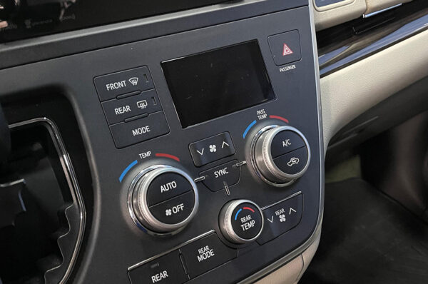 Sienna - 20070KM - Imagen 10